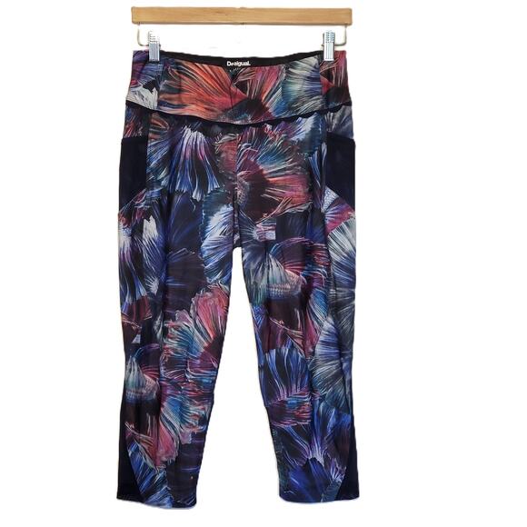 Desigual 3/4 Sport Leggings Capri Women's Size XL Workout Gym Mesh Colorful - Picture 2 of 11